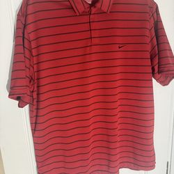 Men’s Nike Golf Shirt (XL)
