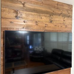 Samsung 75” TV