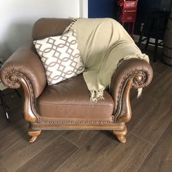 Leather Furniture Set