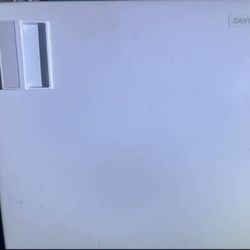 Sanyo Mini Fridge

