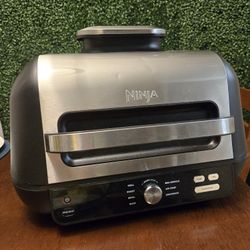 NINJA Foodi. XL Pro Grill & Griddle 7-in-1.