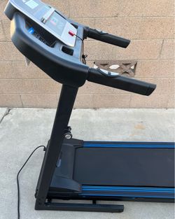 XTERRA Fitness TR150 Folding Treadmill