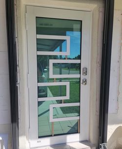 Hurricane impact French doors and windows | puertas y ventanas de impacto contra huracán