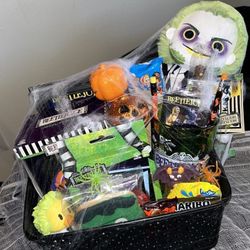 Halloween Spooky Baskets