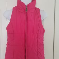 Girls vest, size S 7