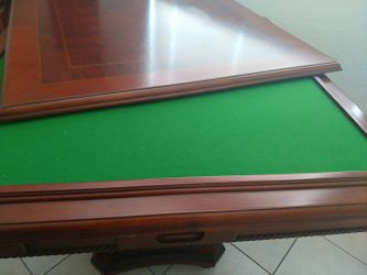 Poker table