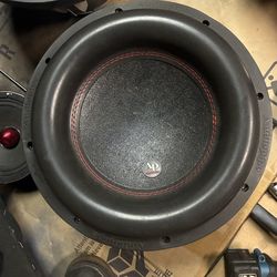 Audiolipe  4 stack … 2500 watts 12”