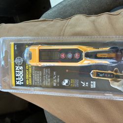 Klein Tool Voltage Tester With Laser Distance Meter 