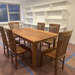 Dinning Table With 7 Chairs 