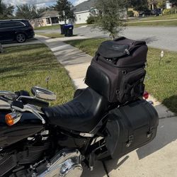 SADDLEMAN SISSY BAR BAG