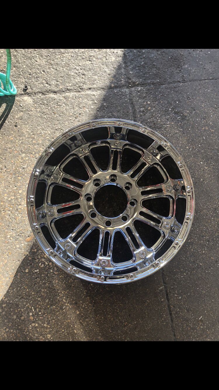 (4) XD KMC 8 Lug chrome Wheels/Rims (Tire’s not included/separate listing)