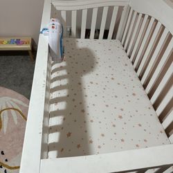 Convertible Crib