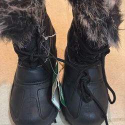 Snow Boots Size 2 Kids