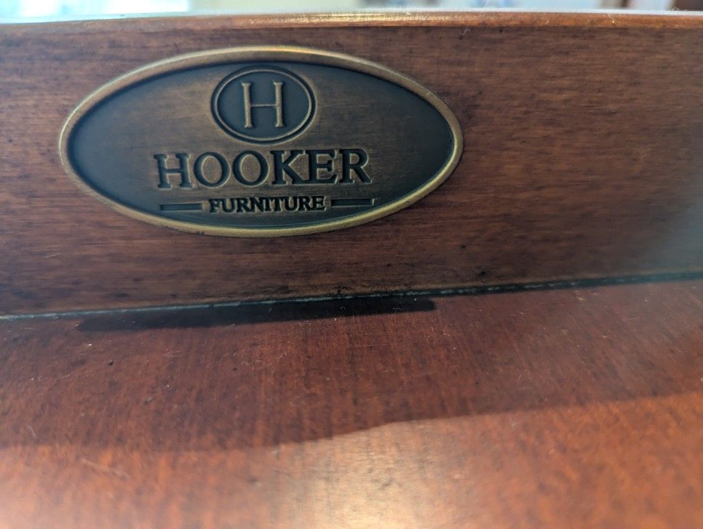 Desk Hutch