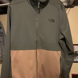 North Face Apex Windwall Jacket - Large 
