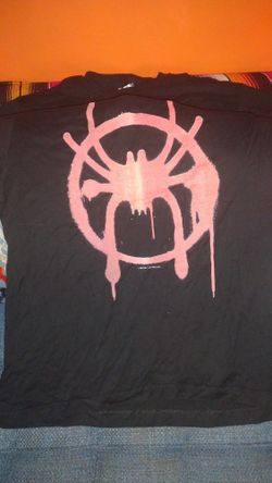 Miles Morales SPIDERMAN Symbol (Large T-shirt)