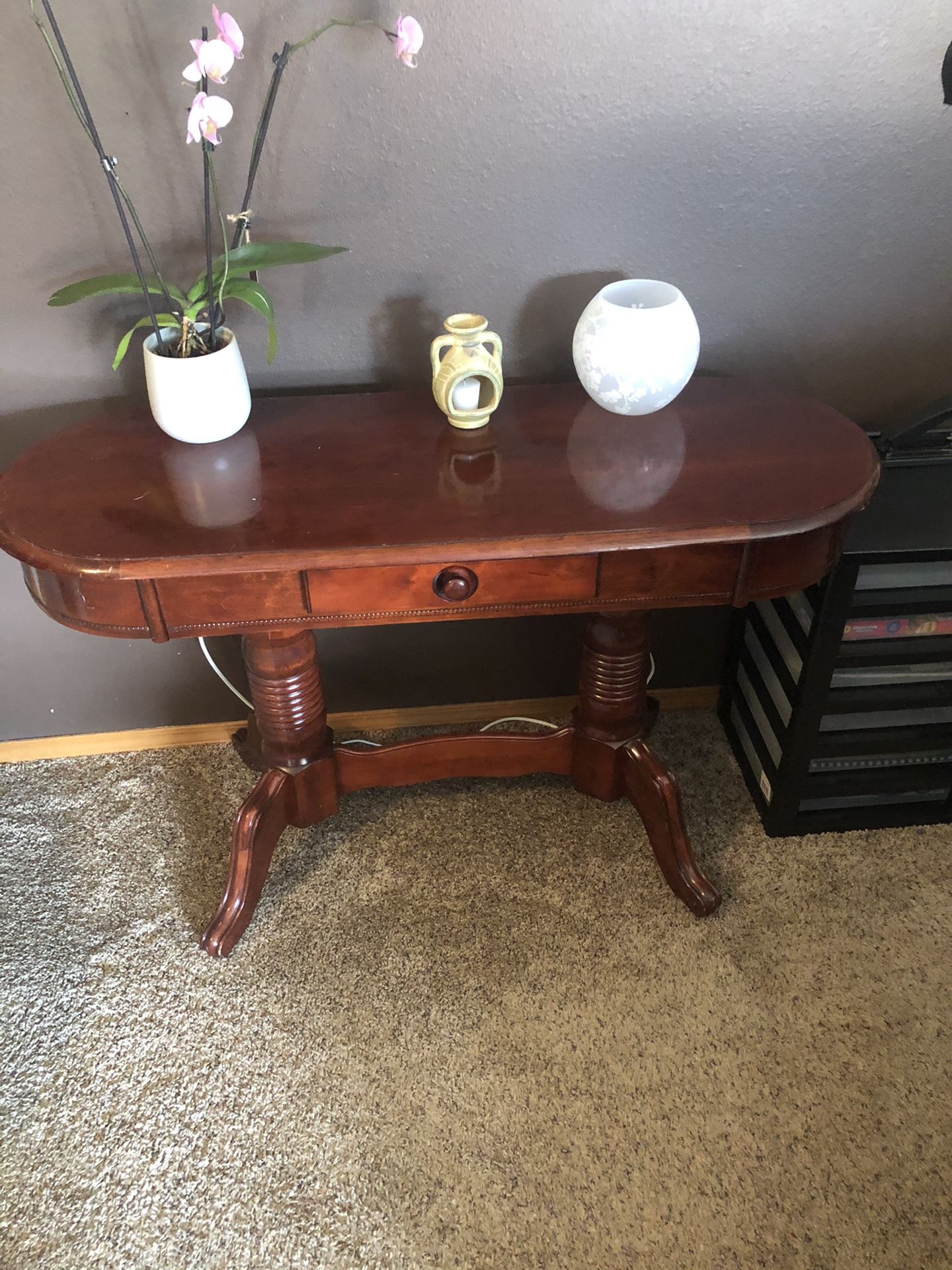 Table console