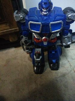 Large Transformer Action Figure