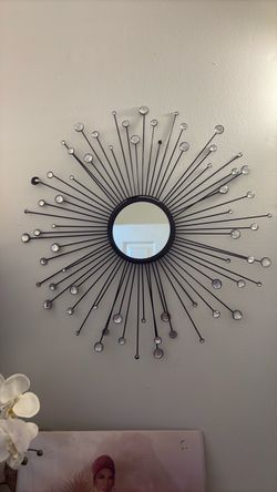 Star burst decor metal