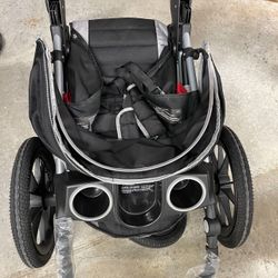 Three Wheel Jogging stroller 