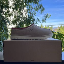 UGG Tasman Slipper Sand/Dark Cherry