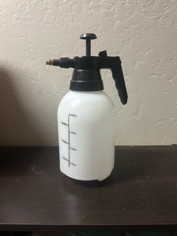 Thrive pump sprayer mister for plants 60 oz LARGE