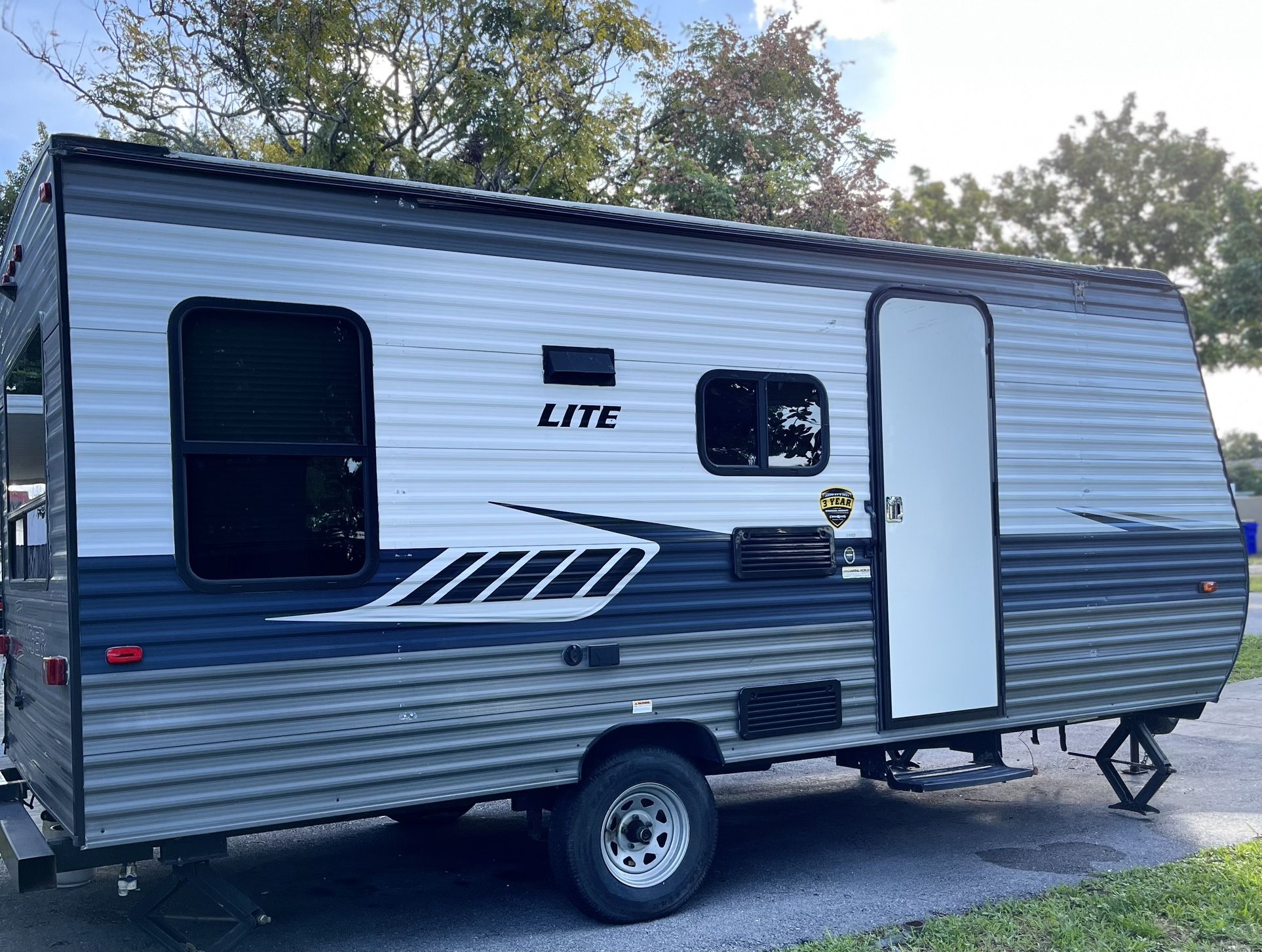 21’ Crossroad Rv 2019