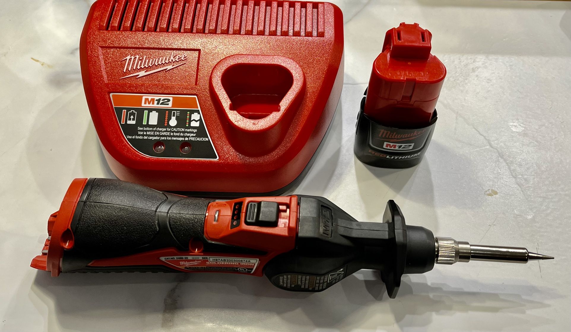 Milwaukee M12 12-Volt Lithium-Ion Cordless Soldering Iron