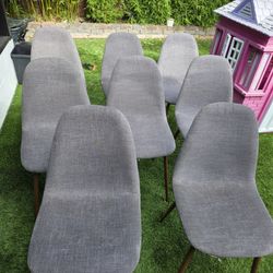 8 Chairs