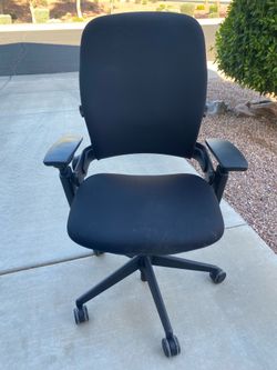 Steel case chair