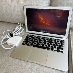 Apple Macbook Air Early 2015