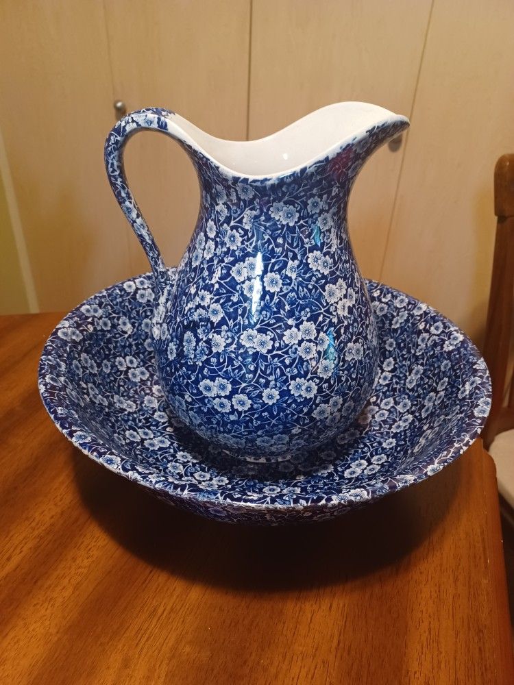 Calico Pitcher and Bowl Set