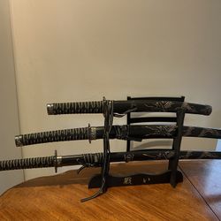 Schwinn Merge Hybrid Mountain Bike 700 Wheels 