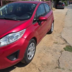 2012 Ford Fiesta