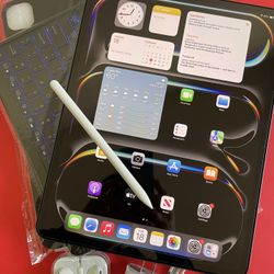 Apple IPad Pro 13”  (M4 chip /OLED display/ 2024 Model) 512GB with keyboard, pen & Accessories 