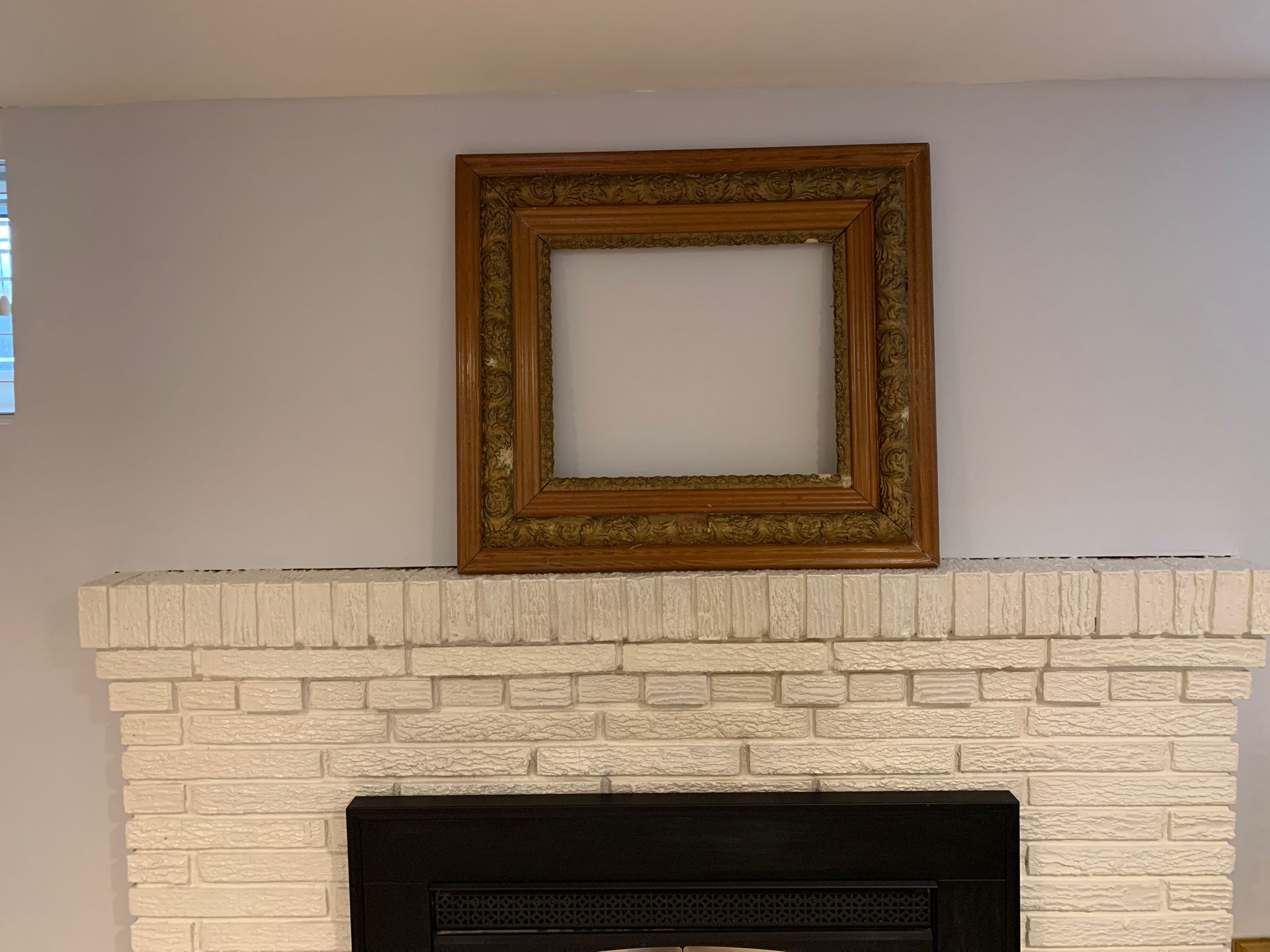 Antique gold resin and wood oil painting frame 28” X 25”