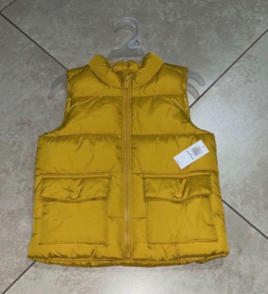Old Navy Toddler Boy’s / Girl’s Water Resistant Puffer Vest, Size 12-18 Months, 3t