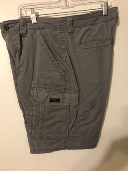 Wrangler cargo shorts Gray size 32