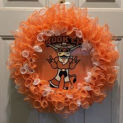 Beautiful Longhorns Wreath .