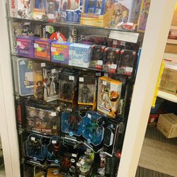 Action Figures, Wwe Wrestling Figures, Funko Pops, Hot Wheels, Bobbleheads, Toys, Superheroes, Comic Books, Sports Cards, Star Wars, 