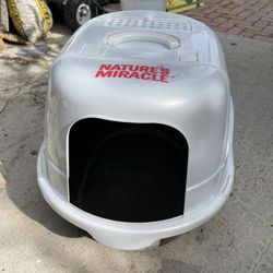 Cat Litter Box 