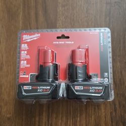 Milwaukee 48-11-2412 M12 REDLITHIUM XC Battery Pack of 2