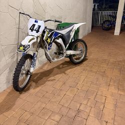 Yz250f 2007 frame