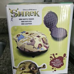 Shrek Waffle Maker