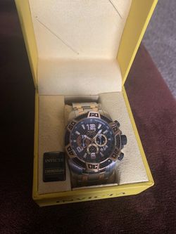 Mens watch