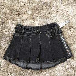 Y2k DKNY SKIRT Size 9