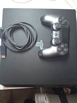 Sony PlayStation 4 Pro with Controller And Hdmi Cord