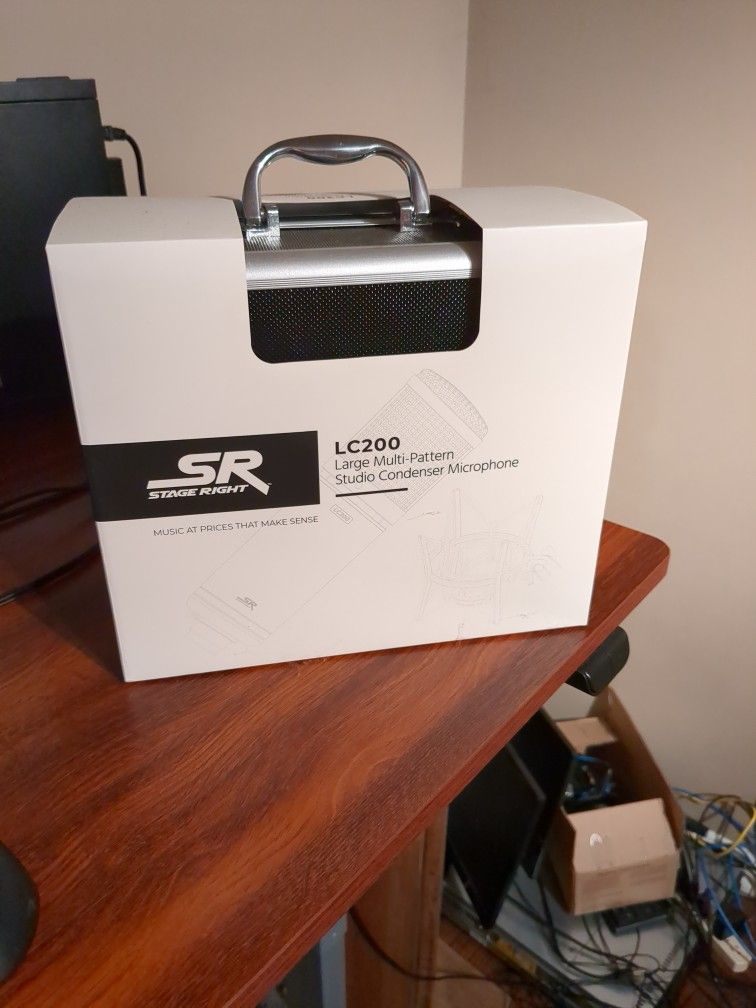 Stage Right LC200 Microphone
