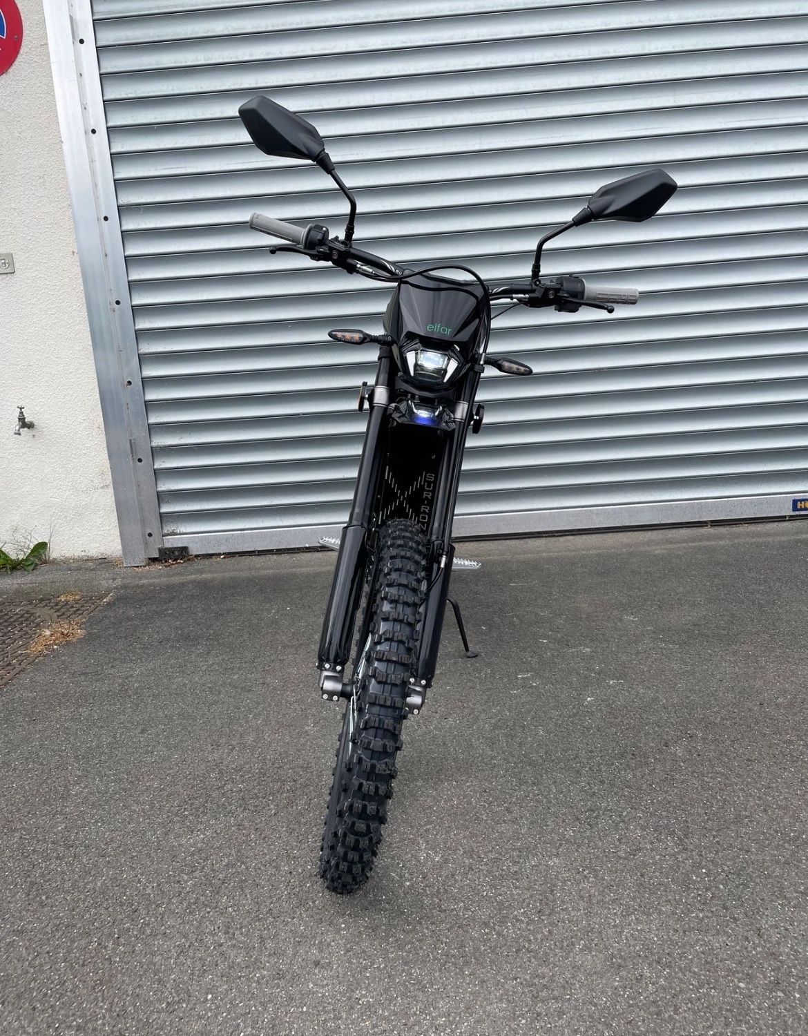 SUR-RON Light Bee L1e Black 2025