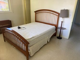 Twin bed
